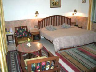 Corbett Treff Hotel Dhikuli Buitenkant foto