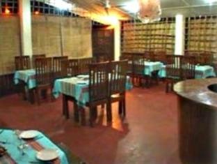 Corbett Treff Hotel Dhikuli Buitenkant foto